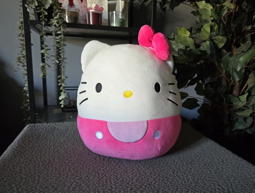 Squishmallows sanrio large - squishmallows,