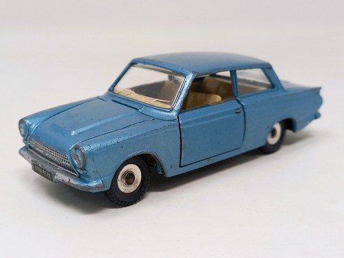 Dinky toys 139 ford - toys,