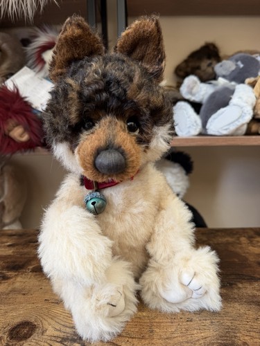 Charlie bear middlebiggin - charlie,