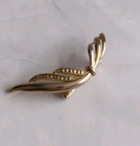 Vintage leaf brooch gold - brooch, tone