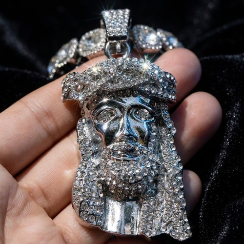Iced out jesus - out, pendant