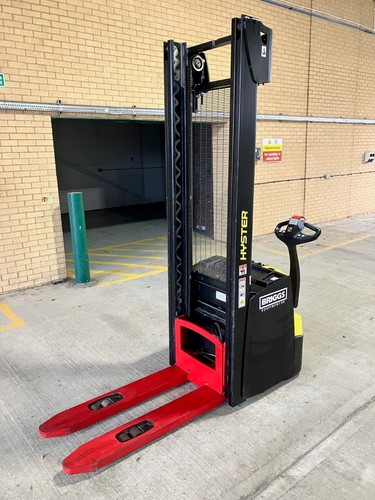 Hyster yale pedestrian stacker - hyster,