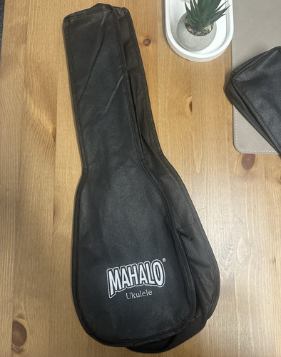 Mahalo black soft ukulele gig - soft,