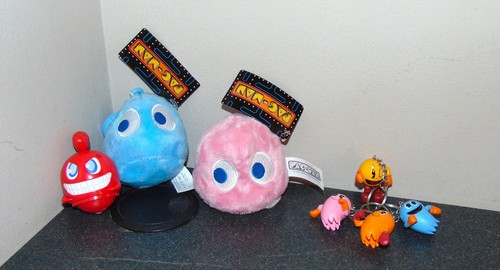 Pac man bundle 2 plush - -,