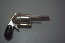 OLD  ANTIQUE  PISTOL  GUN TYPE  MATCH  VESTA  CASE WITH  STRIKER IN SILVER  TONE