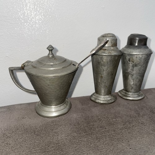 Art nouveau argent - nouveau, pewter