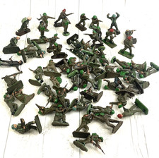 Vintage Britain's Herald, Lone Star & Crescent Plastic Toy Soldiers Bundle