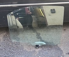 2004 MERCEDES W220 REAR RIGHT DRIVER SIDE DOOR WINDOW GLASS 43R-001017