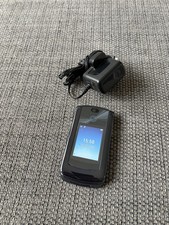 Motorola V8 RAZR2 Flip Mobile