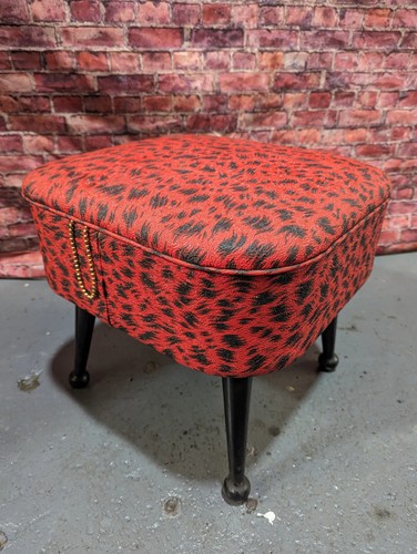 1970s vintage stool - , /sewing