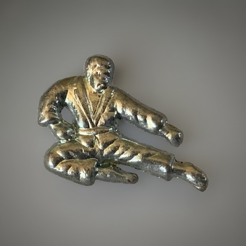 Vintage silver tone martial - tone,