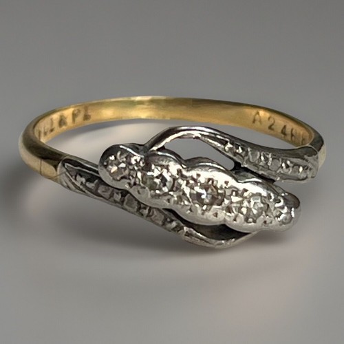 18ct gold diamond ring - 18ct,