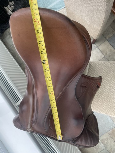 Saddle