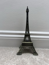 25cm light up Metal Eiffel Tower Centrepiece Decorative Vintage