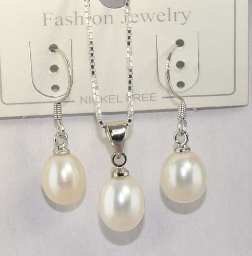Real freshwater pearls 8mm - -,