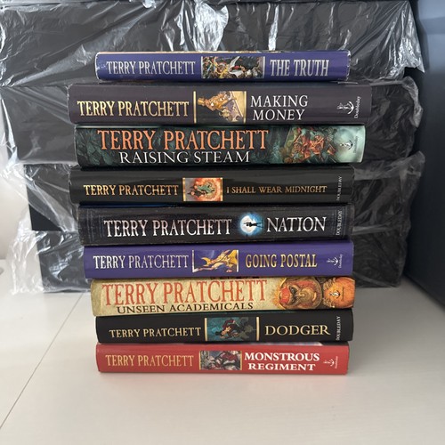 Terry pratchett bundle x - terry,