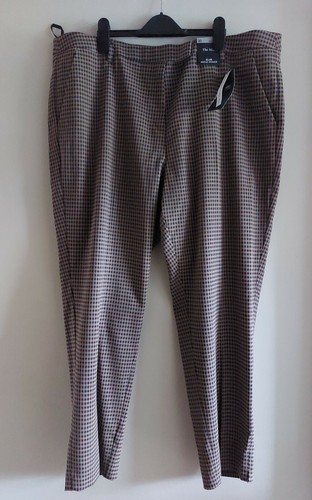 Bnwt mia size - mia, 20