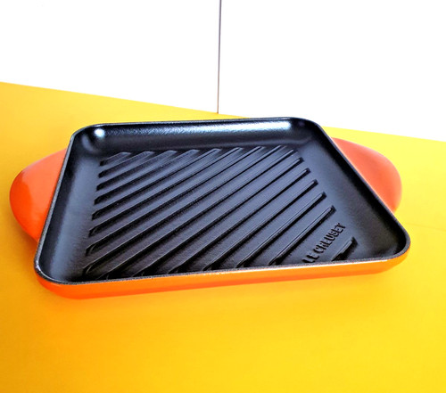 Creuset essentials cast - creuset,