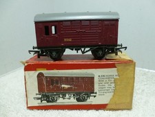 Tri ang r123 horse box - r123,