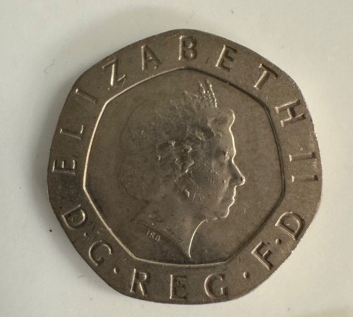 Genuine rare date 20p - 20p, mule