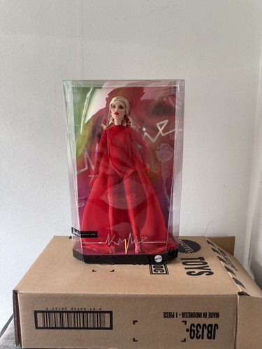 Barbie signature kylie minogue - kylie,