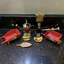 Canal / Barge Ware Ornaments Handpainted Green Red Floral Design miniatures Rare