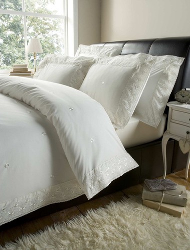 Broderie luxury embroidered - luxury,