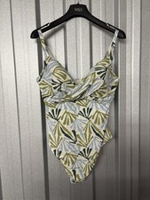 M&S Secret Slimming Sun Smart