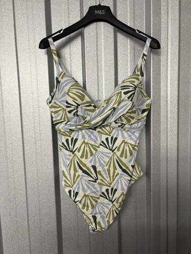 Secret slimming sun - m&s,