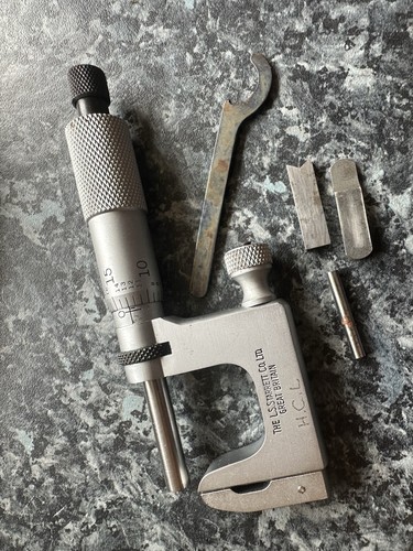 Starrett 220 0 25mm - no.,