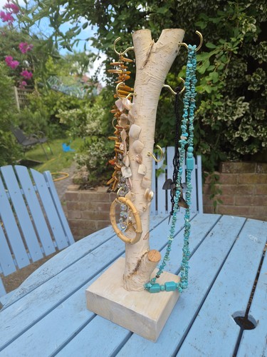 Necklace stand natural - necklace,