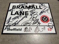 SHEFFIELD UNITED FC SIGNED 2025 METAL STREET SIGN FOOTBALL PROOF SHIRT PHOTO