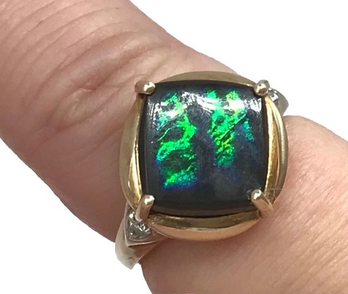 Solid 9ct gold ammolite - solid,