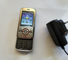 ORIGINAL Retro EASY Sony Ericsson Walkman W395 LOCKED TO O2, TESCO WORKING