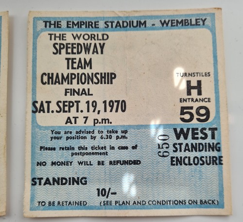 Pair speedway world - of,