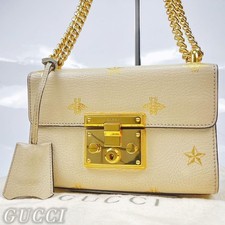 GUCCI Padlock GG Supreme Bee