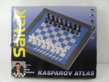 Saitek Kasparov Atlas Chess Computer Game 2000 - Tested/Original Box/ Complete