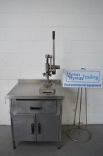 John Hunt Little champion pie press + work station table - New type die cradle