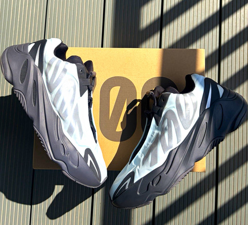 Adidas yeezy 700 mnvn boost - yeezy,