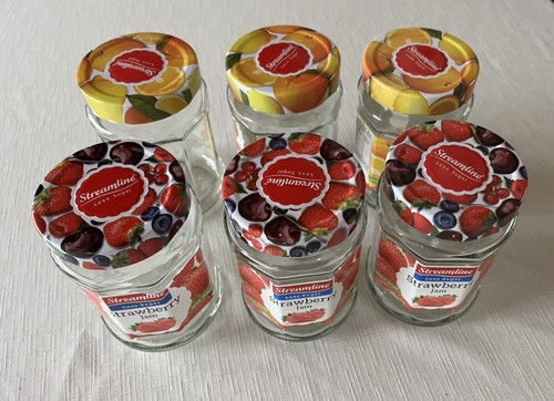 Glass jam jars with lids - x,