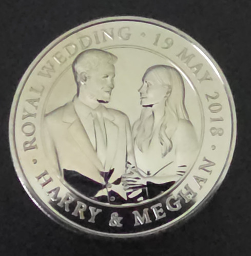 2018 five pounds royal - £5,