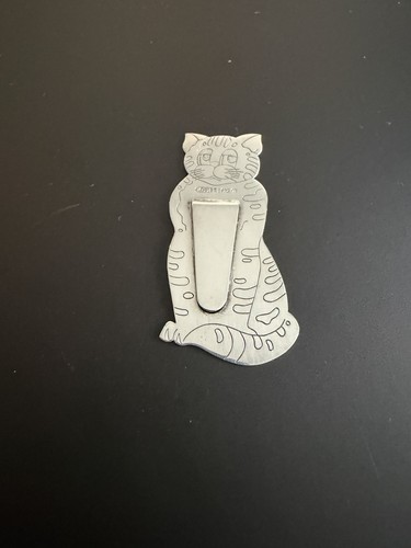 Vintage solid silver cat - solid,