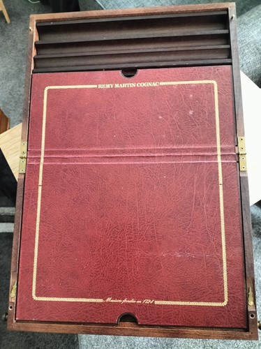 Vintage 1970 80s - vintage, martin