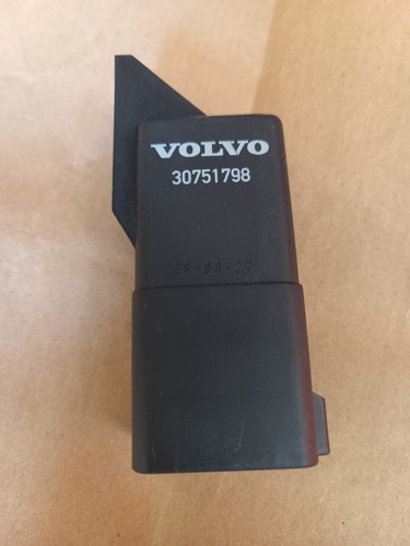 Volvo xc90 v70 xc70 - volvo,