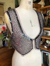 SIZE MEDIUM RED HERRING COFFEE