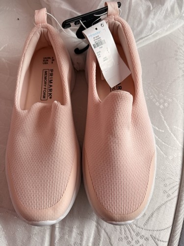 Ladies slip shoes size - slip, 6
