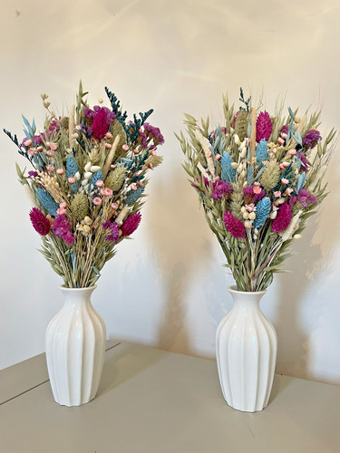 Dried flower posys - 33cms, in