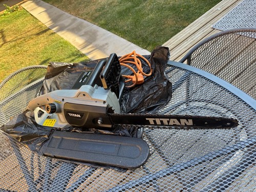Titan corded electric chainsaw - titan,