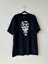 Converse Men’s Black Skull