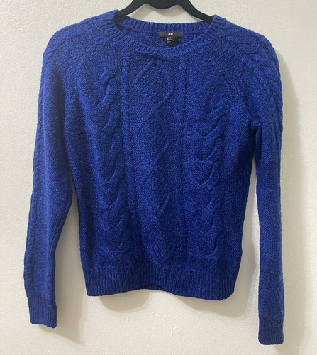 Royal blue chunky cable - blue,